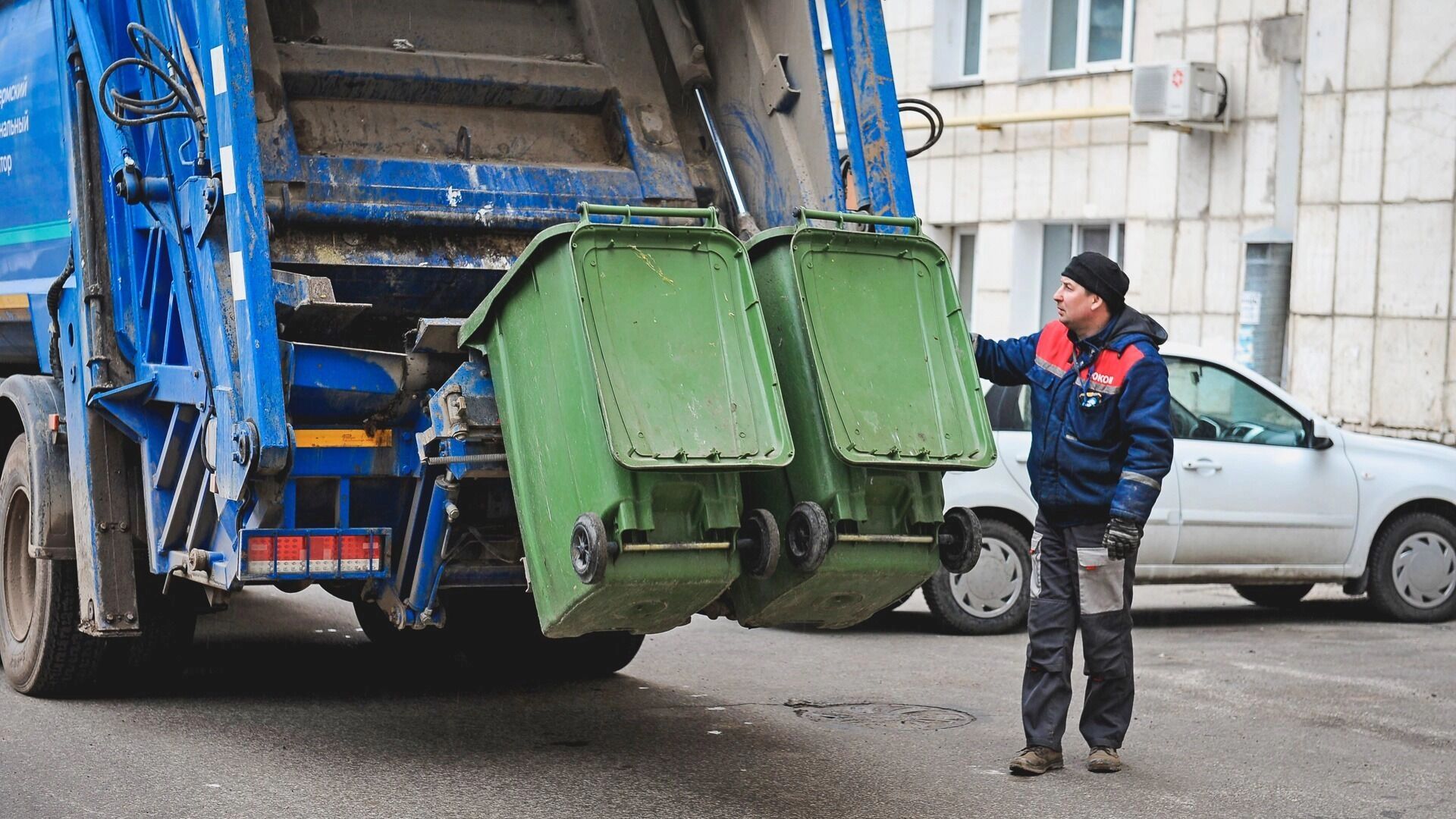 РЭО: В период майских праздников нагрузка на регоператоров увеличится до 50%