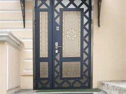 Магазин Двери Гардиан-Окна Зотов на улице Белинского фотография 2