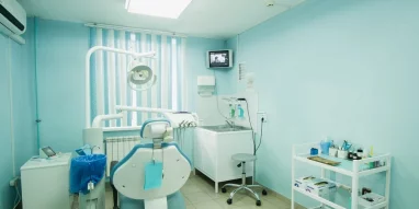 Стоматологический центр Ваша стоматология на проспекте Бусыгина фотография 6