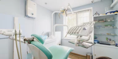Стоматологический центр Дента Лайн на проспекте Бусыгина фотография 2