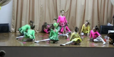 Школа танцев Цветные танцы фотография 6