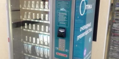 Автомат по продаже контактных линз Оптика Кронос на площади Ленина фотография 2