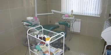 Стоматологическая клиника Идеал-дент 2 на Львовской улице фотография 1