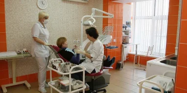 Стоматологическая клиника Улыбка.рф на улице Петрищева фотография 1