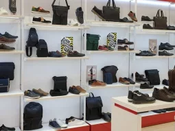 Магазин одежды и обуви Francesco Donni на Большой Покровской улице фотография 2