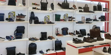 Магазин одежды и обуви Francesco Donni на Большой Покровской улице фотография 2