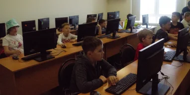 1С:Клуб программирования для школьников на улице Краснодонцев фотография 5