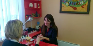 Школа-студия маникюра и педикюра Ирины Мурзиновой Picasso nails фотография 1