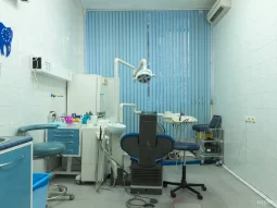 Стоматологическая клиника Кармэн-Мед  на метро Горьковская фотография 2