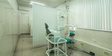 Стоматологическая клиника Дентал-Практик на улице Героев Космоса фотография 3